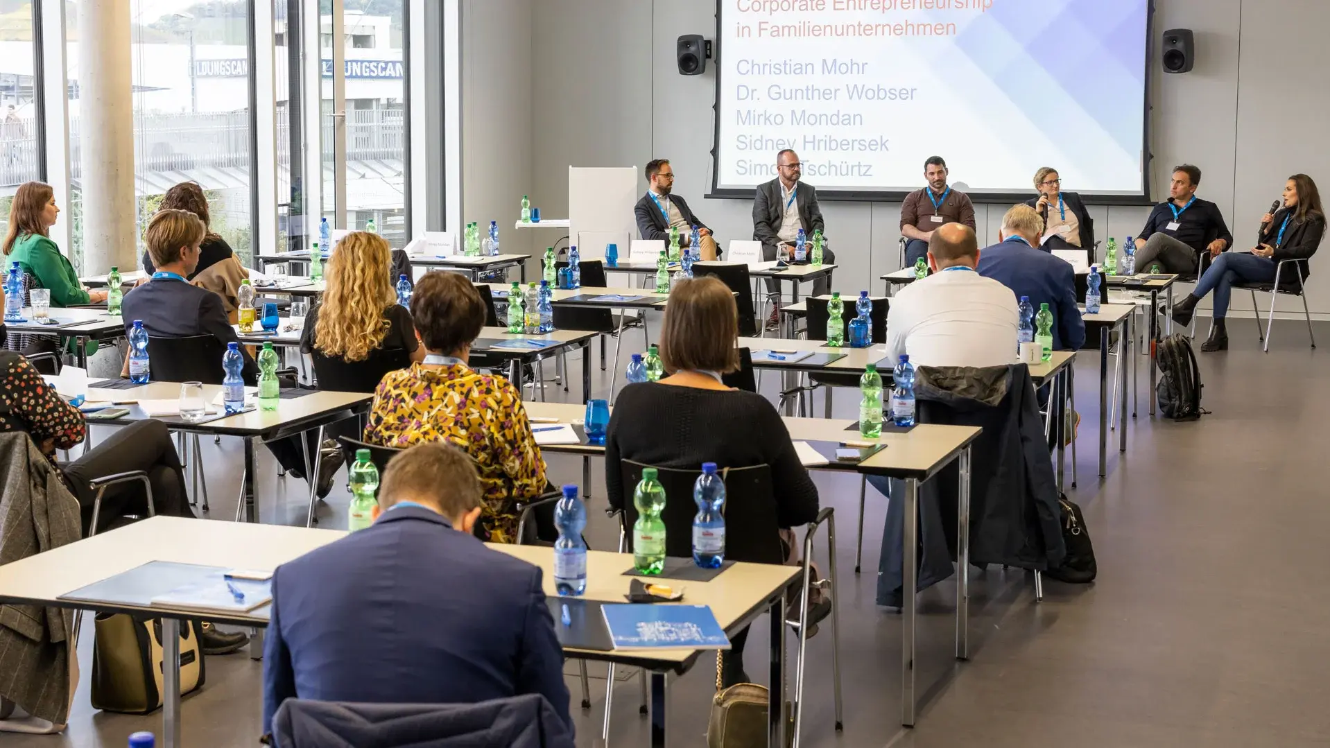 tum-campus-heilbronn-gcfe-success-factors People attending workshop