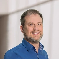 Portrait of Prof. Dr. Stefan Wagner