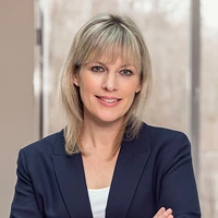Portrait of Dr. Sarah Schwab-Jung
